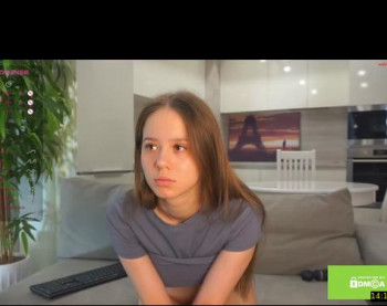 lynnatlee — Chaturbate Female cam image, 1599×374, May 18, 2025